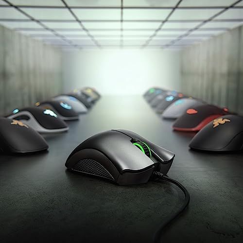 Razer DeathAdder Essential Gaming Mouse: 6400 DPI Optical Sensor - 5 Programmable Buttons - Mechanical Switches